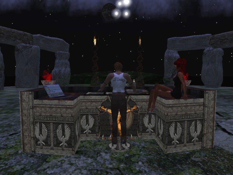 Megalithic DJ Consolle with DJ animation & sit